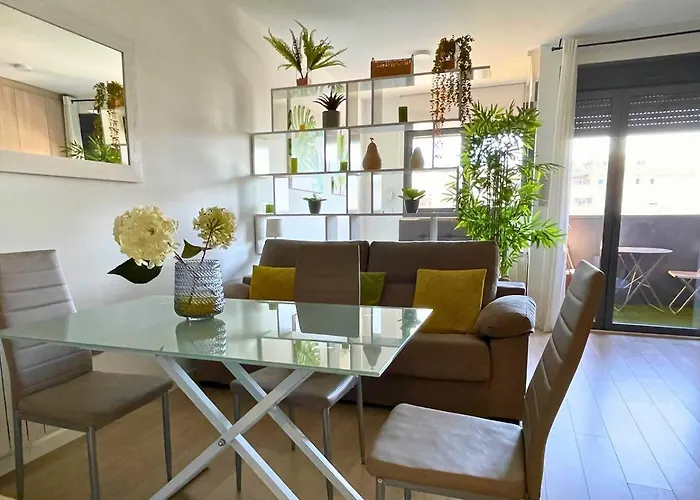 Home4U Apartamento Con Cochera