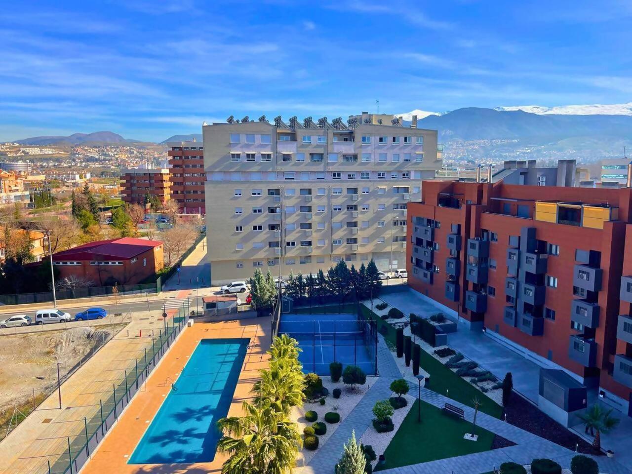 Home4u Con Cochera Appartement Granada